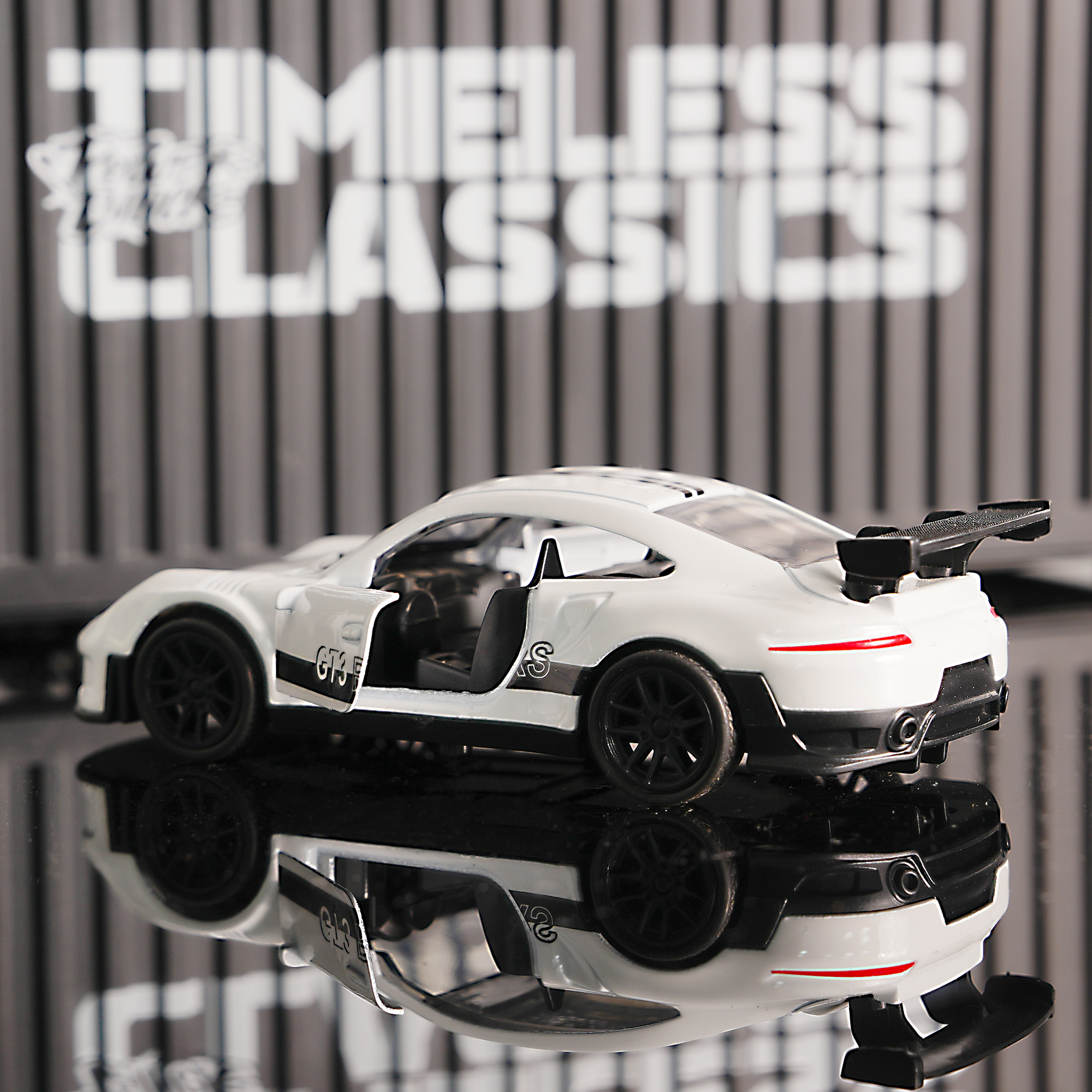 1:32 White Gt3 Rs Alloy Race C - Kids Y Toys reseña y precio