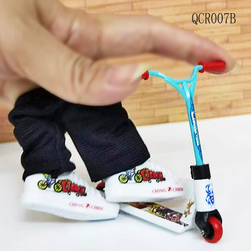 Novelty Funny Interactive Mini - Kids Toys Scooter reseña y precio
